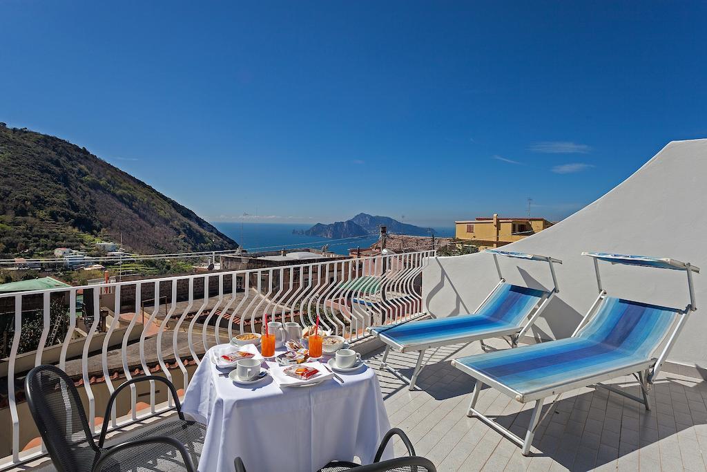 Hotel Caruso Massa Lubrense Room photo
